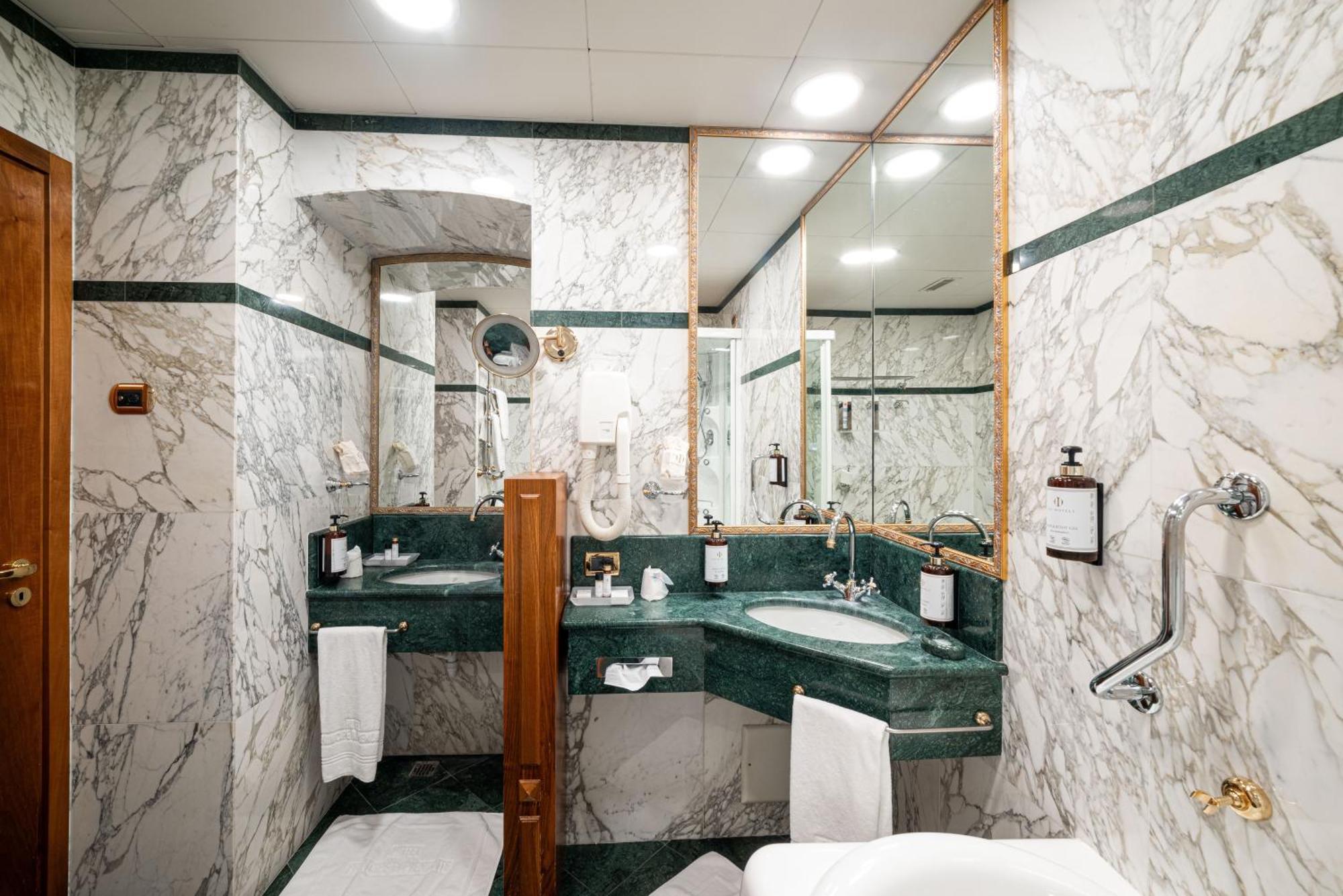 Phi Hotel Principe Cuneo Luaran gambar