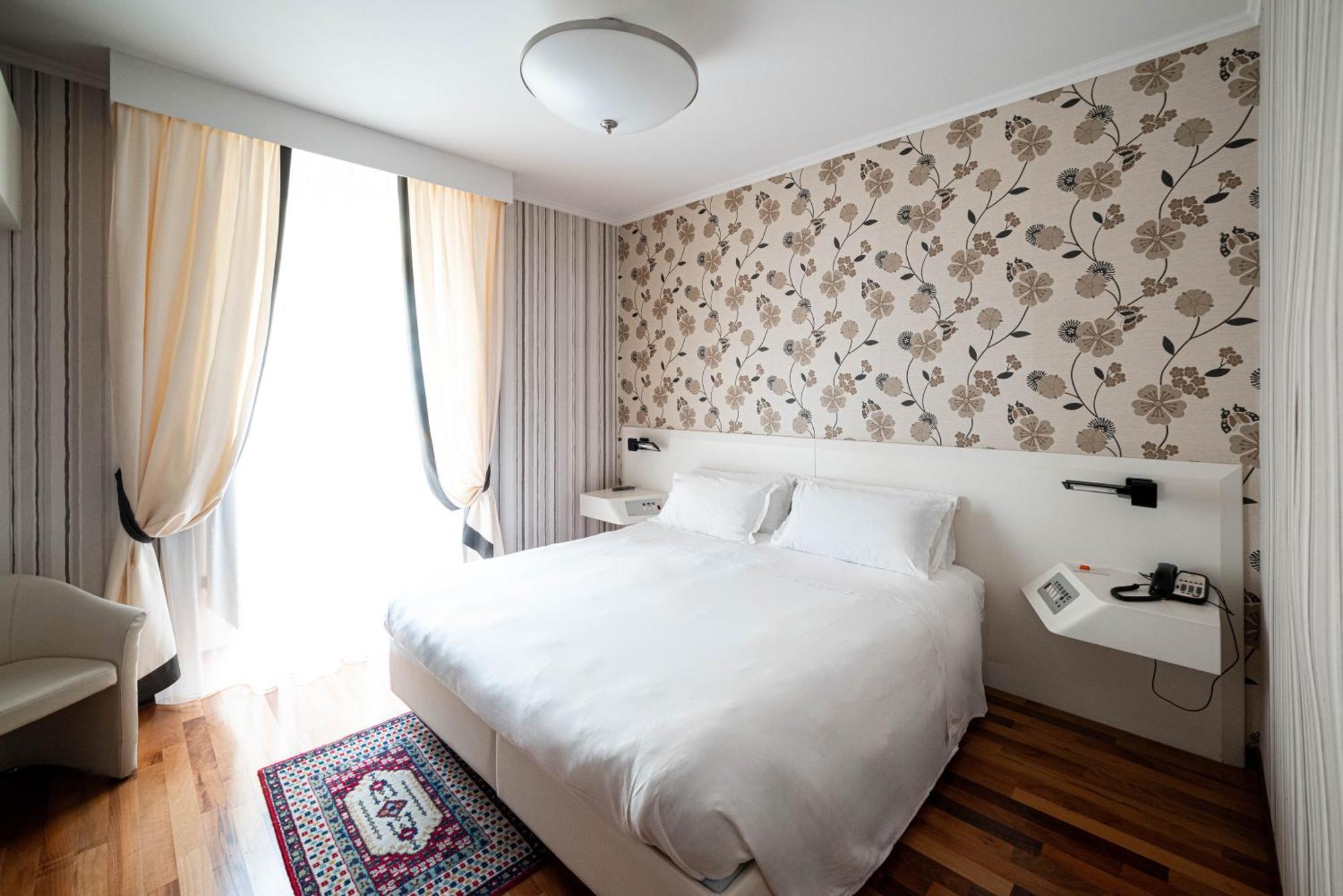 Phi Hotel Principe Cuneo Luaran gambar