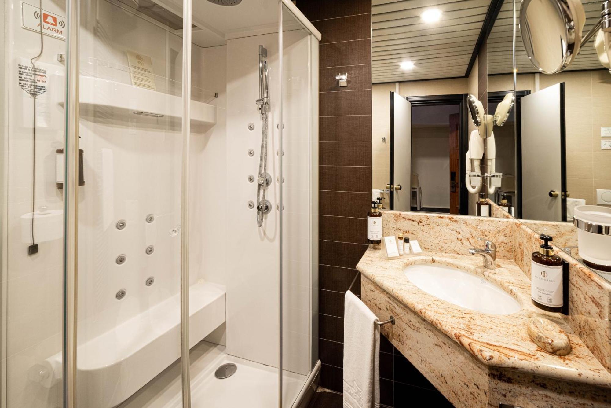 Phi Hotel Principe Cuneo Luaran gambar