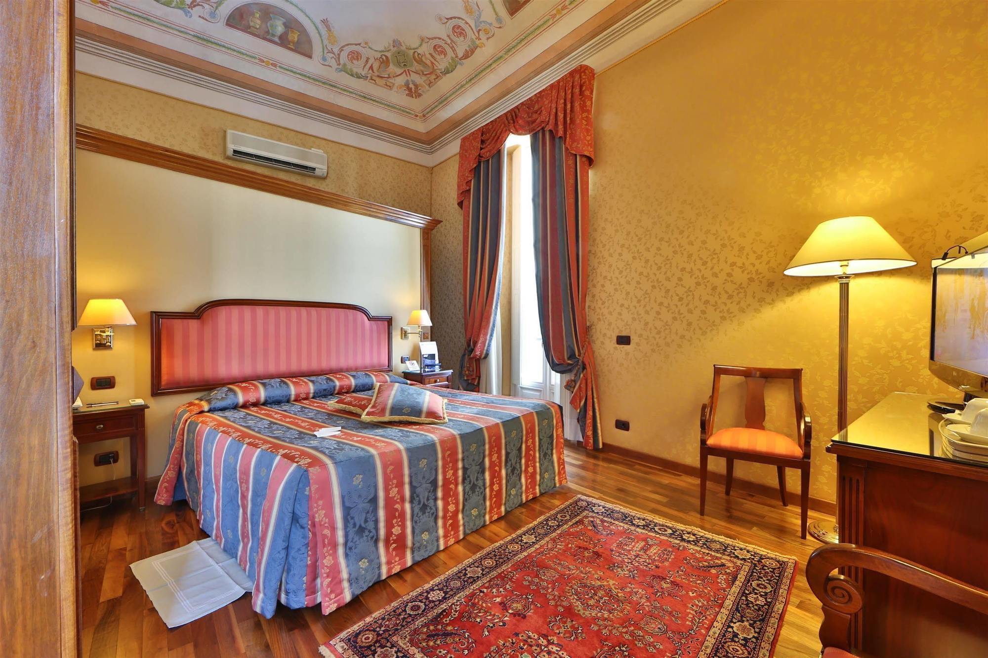 Phi Hotel Principe Cuneo Luaran gambar