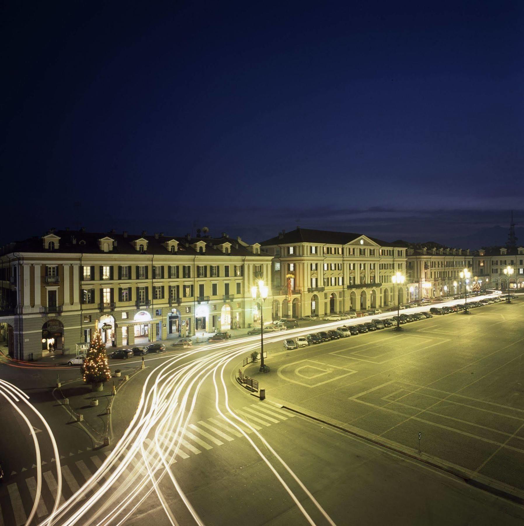 Phi Hotel Principe Cuneo Luaran gambar
