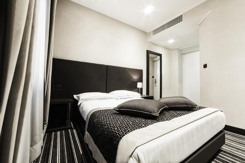 Phi Hotel Principe Cuneo Luaran gambar